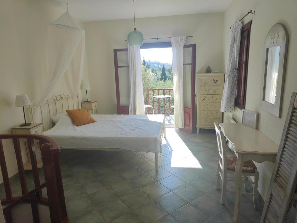 Alkyon Apartment